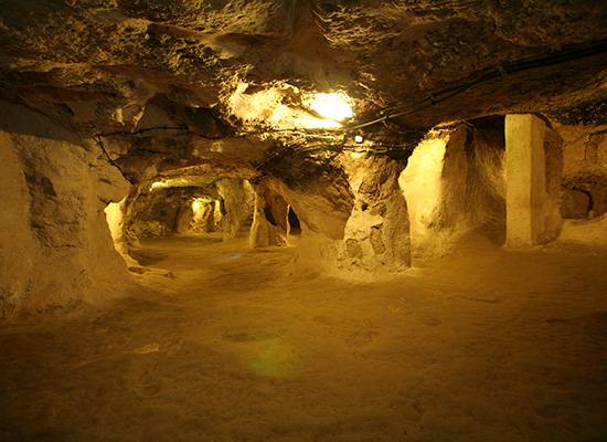 Cappadocia Underground Cities: Derinkuyu & Kaymaklı Complete Guide